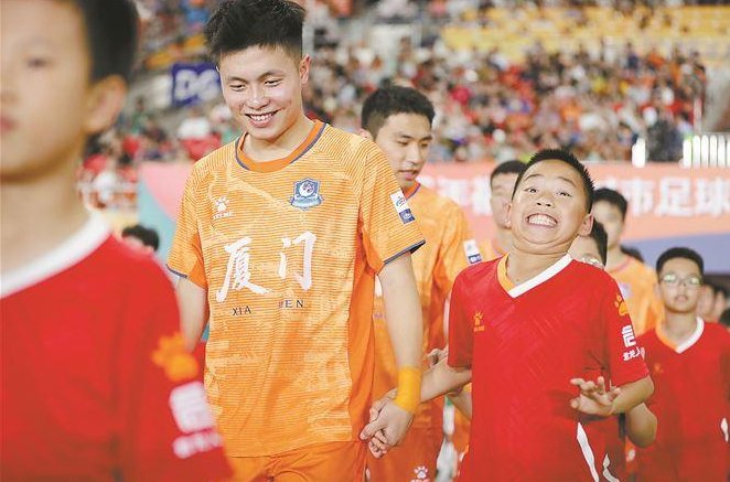 华体会官方入口-厦门后卫高旭江7助攻零失球领跑闽超|厦门队|足球|主力|体育比赛|中乙_新浪体育_新浪新闻